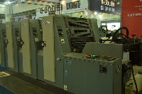 大族冠華膠印機(jī)