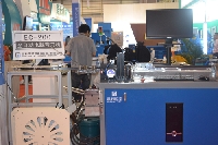 全自動(dòng)電腦彎刀機(jī)